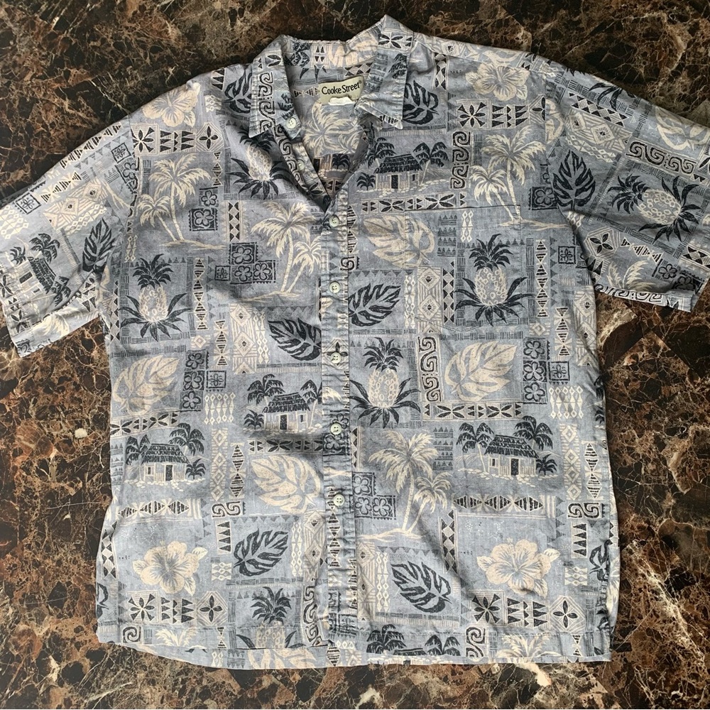 Cooke Street Aloha Hawaiian Short Sleeve Tropical Print Resort Wear Button Up